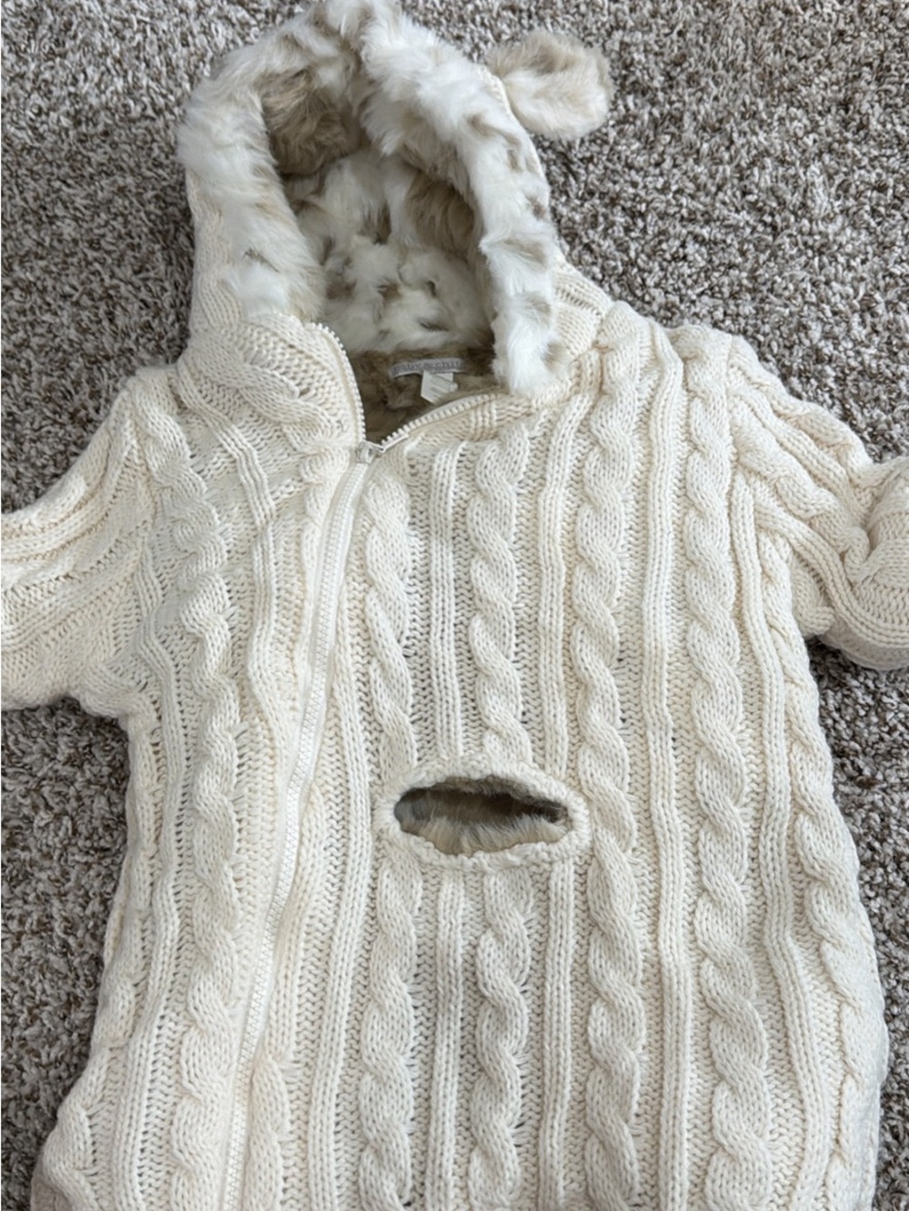 Cozy Cream Cable-Knit Hooded Sweater with Faux-Fur Trim